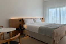 Pacific Room Bed - Yamba Accommodation - Pacific Hotel Yamba NSW